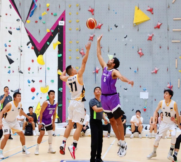 电讯报：图赫尔已与本-怀特会谈，阿森纳将继续支持球员意愿